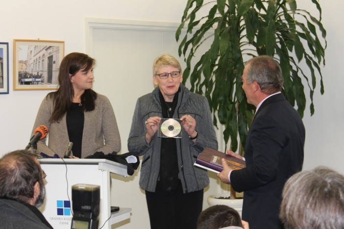 Gradska knjižnica bogatija za još jedan bibliobus