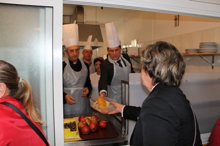 Grad će izdvojiti još sto tisuća kuna za Pučku kuhinju sv. Vinko Paulski