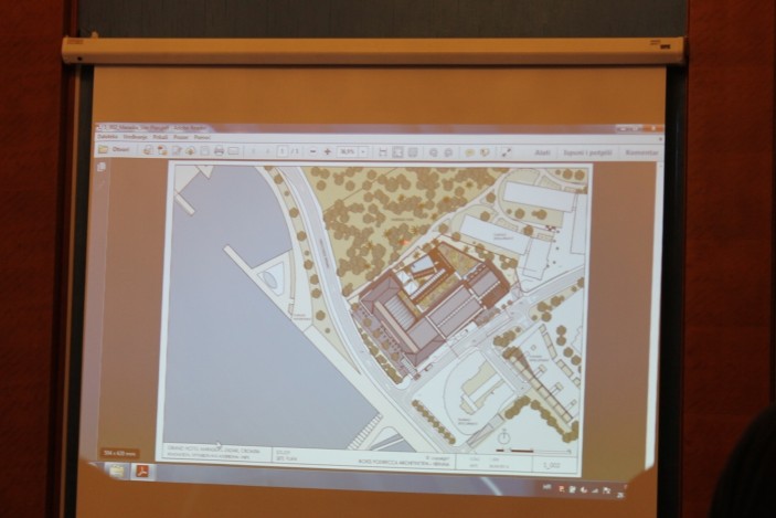 Plaža Jadran ostaje javna i besplatna za građane, kao i Trpimirova i Maraska park, useljenje u socijalne stanove početkom rujna