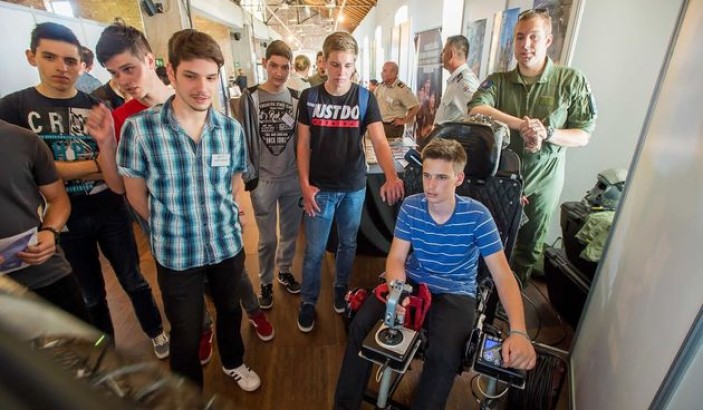 N A T J E Č A J  za dodjelu stipendija učenicima i studentima za školsku/akademsku 2017./2018. godinu