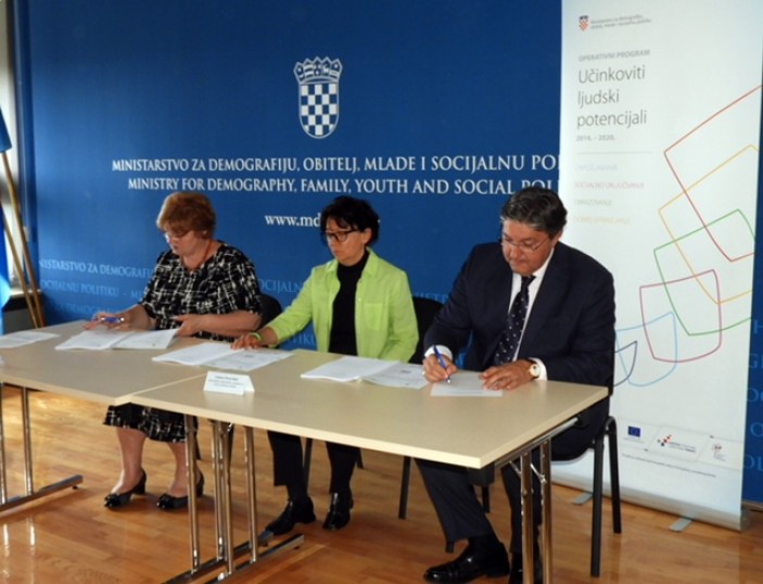 Potpisan ugovor za projekt „VR LABoratorij za mlade“