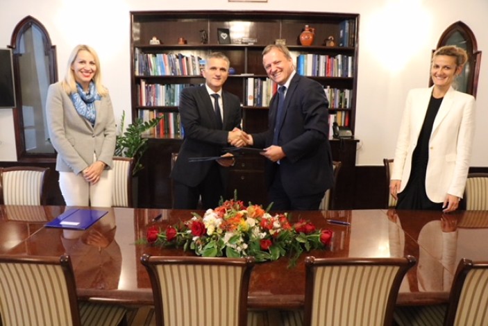 Potpisan ugovor o darovanju nekretnine za izgradnju novog gradskog groblja u Zadru