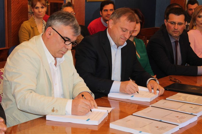 Potpisan Sporazum o  radovima na rekonstrukciji i dogradnji Centra za odgoj, obrazovanje, rehabilitaciju i smještaj osoba s posebnim potrebama „Mocire“