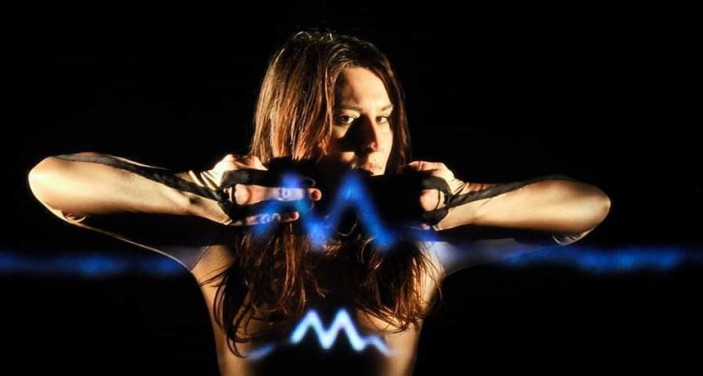 Predstava "Human Error"