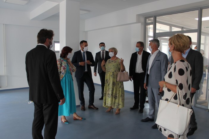 Ministar Aladrović obišao dovršenu zgradu Centra Mocire