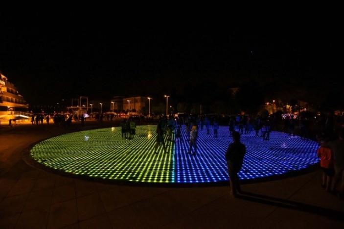 ZNAK PODRŠKE UKRAJINI U ZADRU